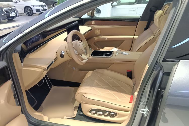 Used Hima Stelato S9 2025 Extended-Range Max+ Left Front Seat