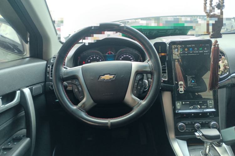 Used Chevrolet Captiva 2017 2.4L 4x4 Flagship Edition 7-Seater