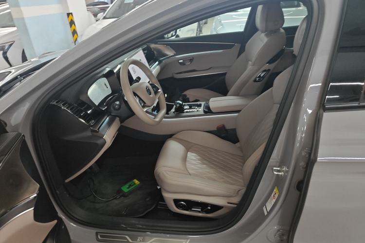 Used BYD Han 2025 EV with 701 km of Laser Radar-Enabled Intelligent Driving