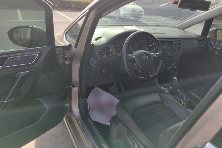 Used Volkswagen Golf Sportsvan 2016 280TSI Automatic Flagship Model Driver Seat