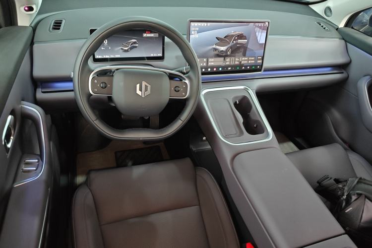 Used Leapmotor C16 2026 Extended-Range 280 LiDAR Zhizun Edition 6 Seats