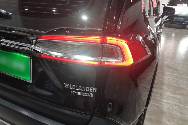 Used Toyota Wildlander 2023 Dual-Motor 2.5L E-CVT Two-Wheel Drive Luxury PLUS Edition