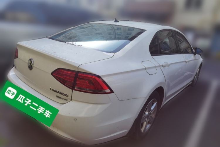 Used Volkswagen Lamando 2015 230TSI DSG Fashion Edition
