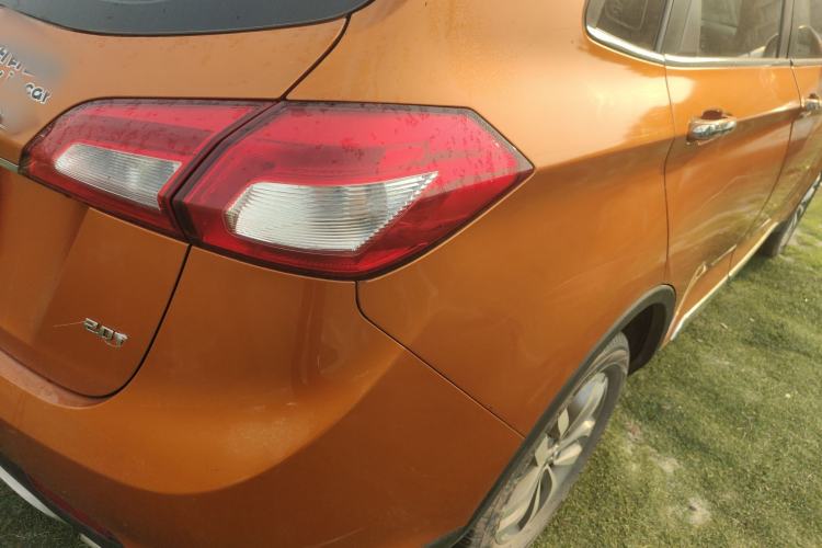 Used BAIC Senova X65 2015 2.0T Automatic Elite Model
