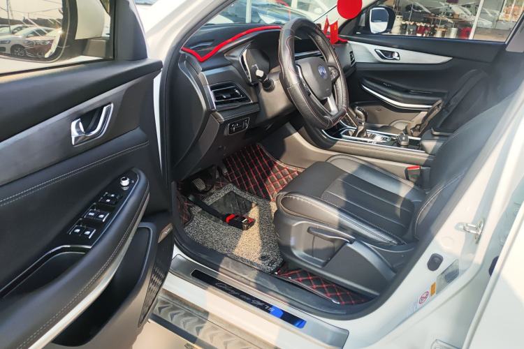 Used Changan CS75 2019 280T Manual Million Edition China VI
