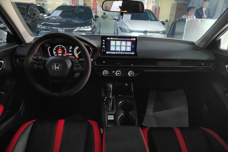 Used Honda Civic 2023 HATCHBACK 240TURBO CVT Zhiyue Edition Center Console