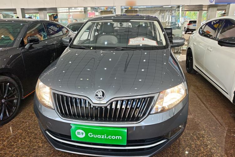 Used Skoda Rapid 2018 1.6L Automatic Comfort Edition
