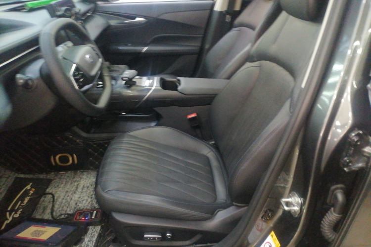 Used CHANGAN NEVO A05 2024 Truly Delicious Version 145 Leading Edition Left Front Seat