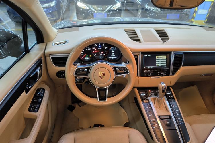 Used Porsche Macan 2016 Macan 2.0T