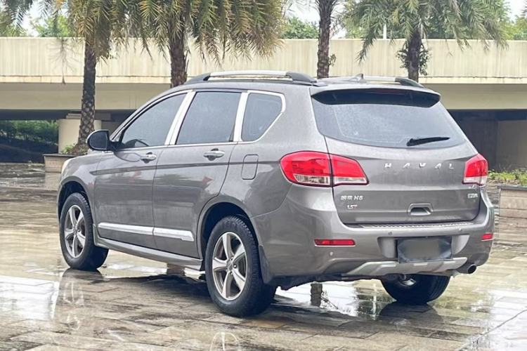 Used Haval H6 2015 Upgraded Model 1.5T Manual Two-Wheel Drive Elite Version