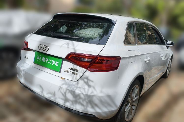 Used Audi A3 2014 Sportback 35 TFSI Automatic Comfort Model Rear Right 45 Deg