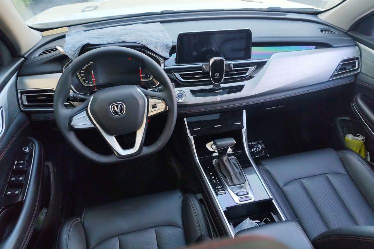 Used CHANGAN CS75 2020 280T DCT Luxury Model China VI Standard