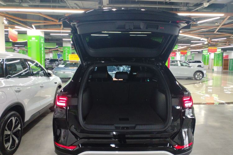 Used BYD Song PLUS New Energy 2023 Champion Edition DM-i 110KM Flagship Model Trunk