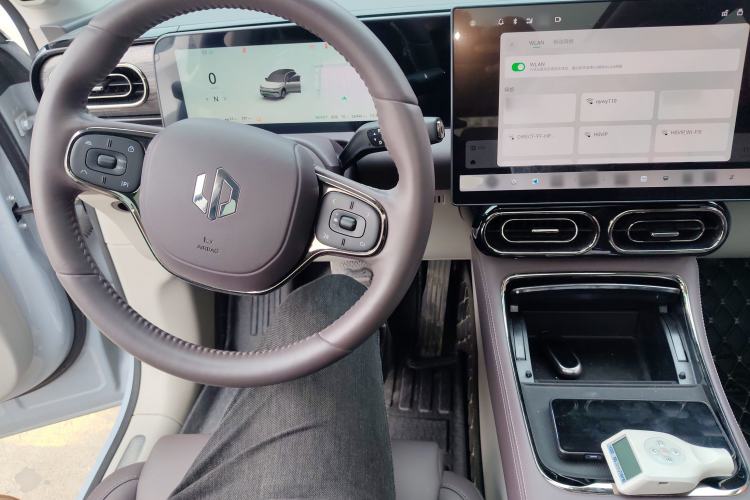 Used Leapmotor C11 2024 Range-Extended 300 Luxury Edition