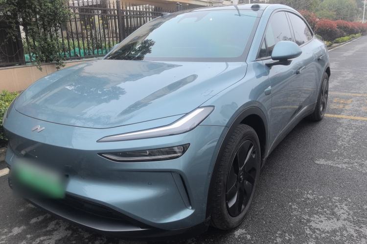 Used ONVO L60 2024 60 kWh All-Wheel Drive