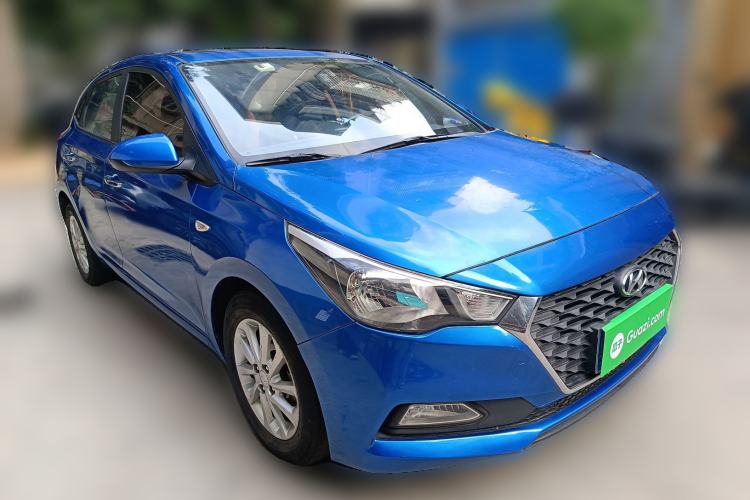 Used Hyundai Verna RV 2017 1.6L Automatic Sport Edition China V Standard Front Right 45 Deg