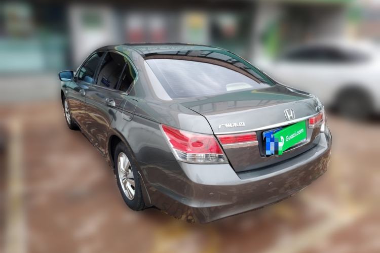 Used Honda Accord 2012 2.0L SE
