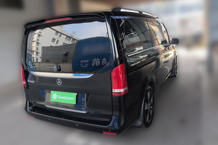 Used Mercedes-Benz V-Class 2020 V 260 Avantgarde Edition Rear Right 45 Deg