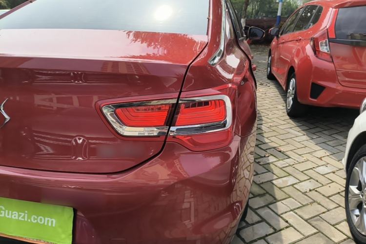 Used DS 5LS 2014 1.6T Elegant Version THP160 Right Rear Taillight