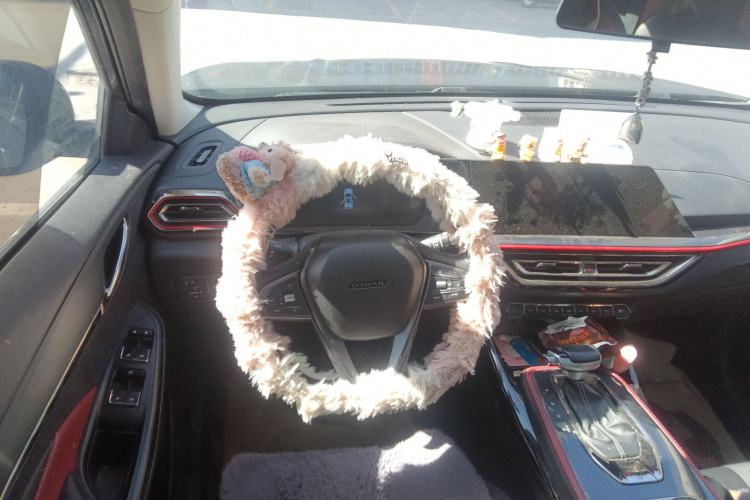 Used CHANGAN OSHAN X5 2021 1.5T DCT Prestige Edition
