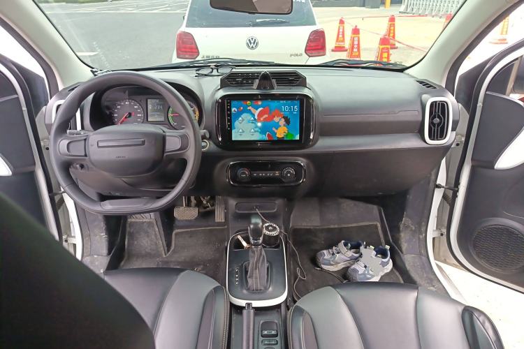 Used Roewe Clever 2022 311km QiQi BoBo Edition Center Console