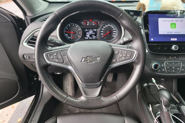Used Chevrolet Malibu XL 2022 Redline 550T Automatic Sport Edition Steering Wheel