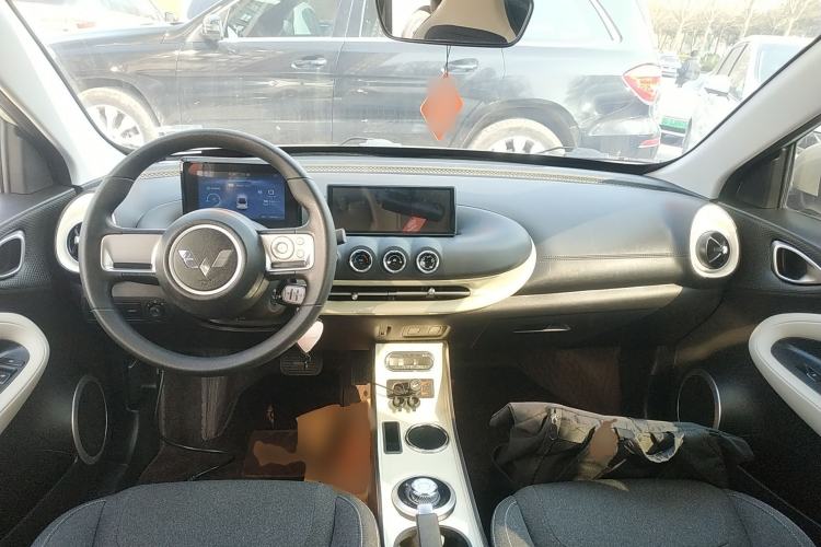 Used Wuling Bingo 2023 203km Light Edition
