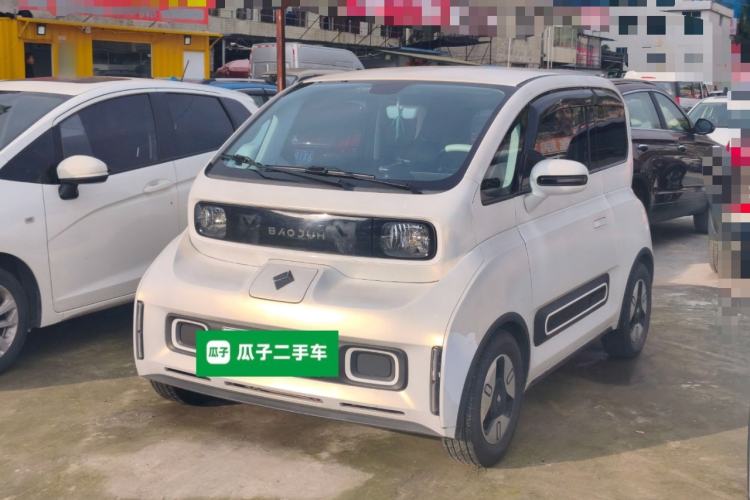 Used Baojun KiWi EV 2022 Artist Lite Edition Lithium Iron Phosphate