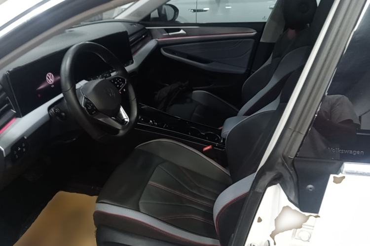 Used Volkswagen Lamando 2022 Lavida L 280TSI DSG Cool & Spicy Edition
