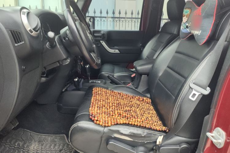 Used Jeep Wrangler 2012 3.6L Sahara Four-Door Edition