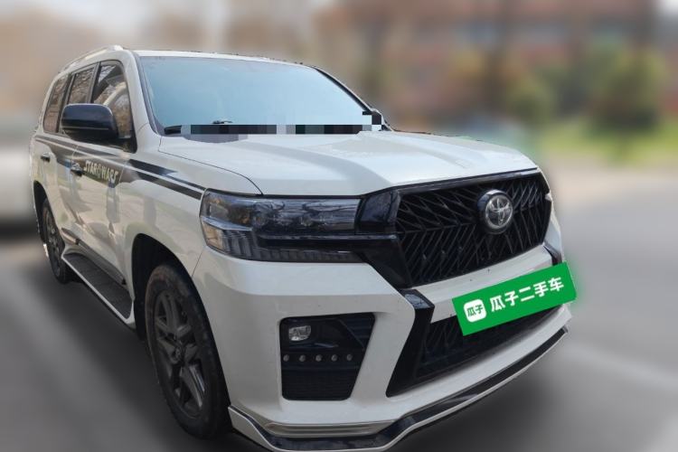 Used Toyota Land Cruiser 2016 4.0L Automatic Transmission Middle East Version Front Right 45 Deg