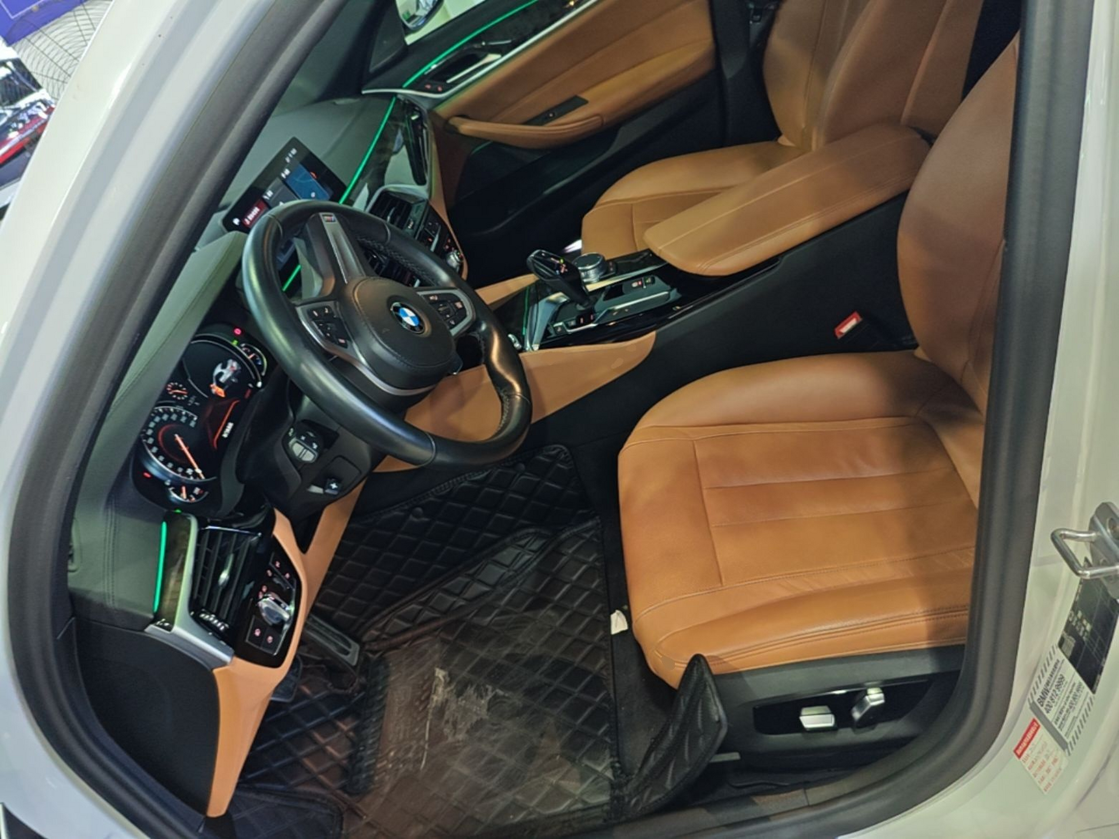 Interior delantero