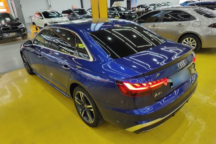 Used Audi A4L 2022 40 TFSI Luxury Dynamic Model