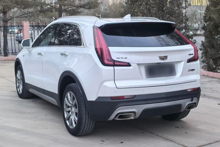 Used Cadillac XT4 2018 28T Two-Wheel Drive Leading Version Exterior 4