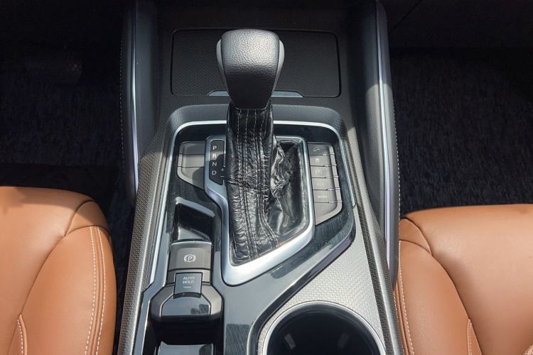 Used SAIC MAXUS D90 2017 2.0T Automatic Two-Wheel Drive - Uranus