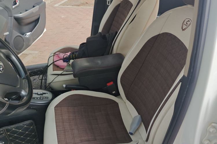 Used Kia K2 2015 Sedan 1.4L Automatic GLS Left Front Seat