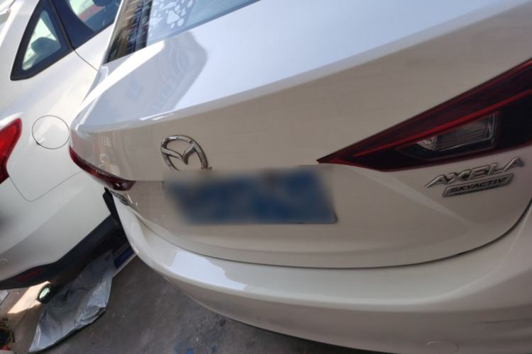 Used Mazda Mazda 3 Axela 2016 Sedan 1.5L Automatic Comfort Model