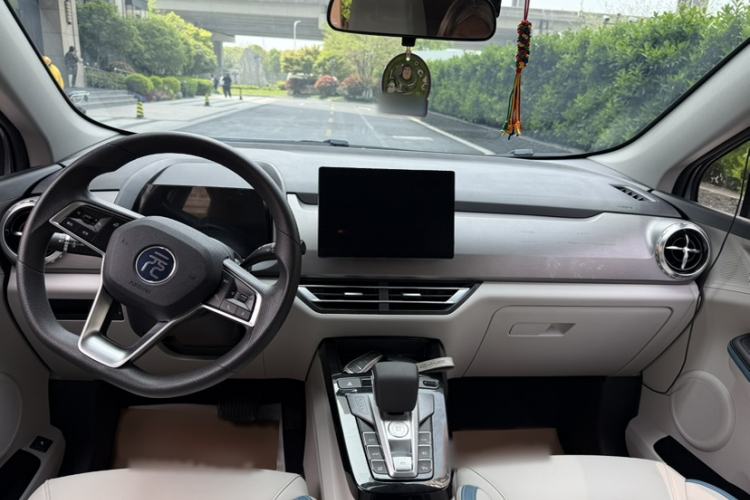 Used BYD Yuan Pro 2023 401KM Luxury Version Exterior 11