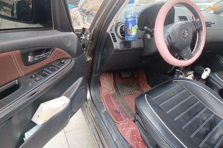 Used Suzuki SX4 2012 1.6L Automatic Ruiqi Model