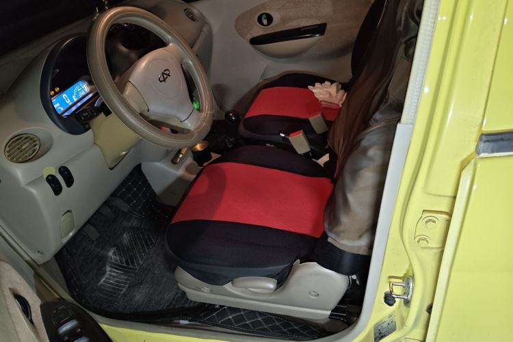 Used Chery QQ3 2012 Stylish Edition 1.0L Manual Start-Up Model Left Front Seat