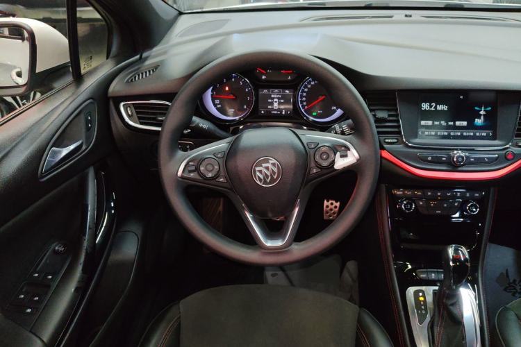 Used Buick Verano 2016 Hatchback GS 20T Dual-Clutch Passionate Sporty Model Steering Wheel