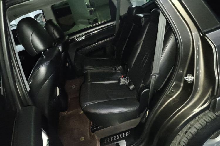 Used Kia Borrego 2008 3.8L Luxury Edition China IV