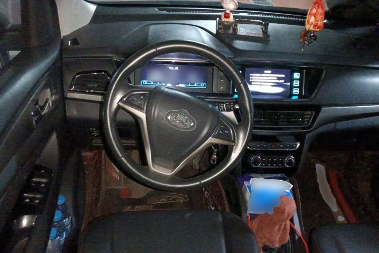 Used CHANGAN KAICHENG Oushang A600 2016 1.5L Manual Luxury 7-Seater