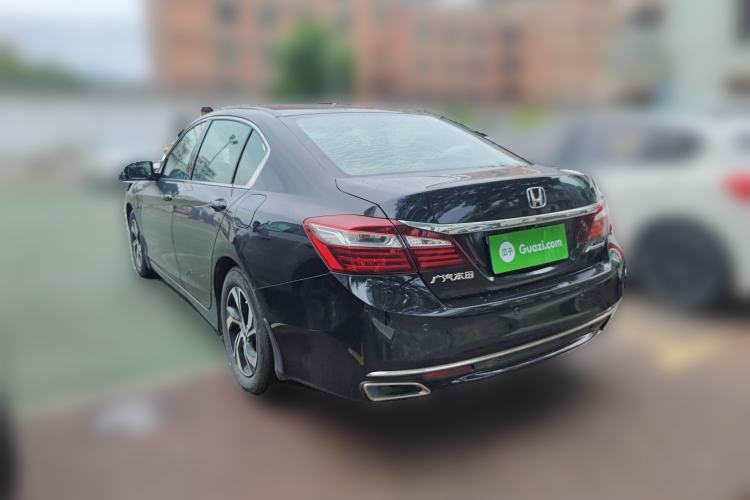 Used Honda Accord 2016 2.0L Luxury Edition
