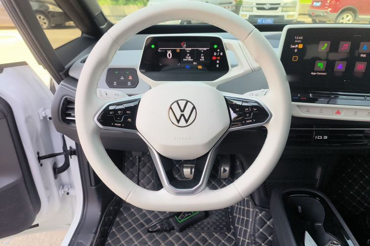 Used Volkswagen ID.3 2024 Outstanding Edition
