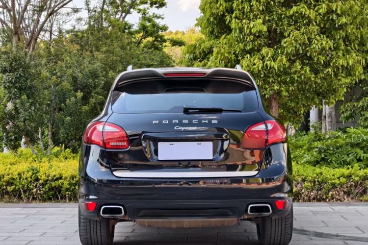 Used Porsche Cayenne 2014 Cayenne Platinum Edition 3.0T Exterior 11