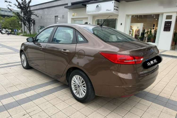 Used Ford Escort 2015 1.5L Automatic Comfort Edition