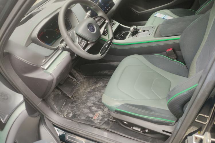 Used BYD Han 2022 EV 610 km All-Wheel-Drive Qianshan Cui Limited Edition
