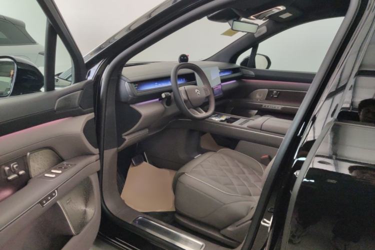 Used Nio ES8 2026 Model 6-seat Executive Luxury Edition Driver Seat