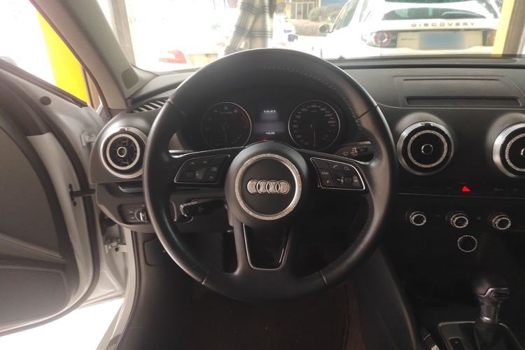 Used Audi A3 2020 Limousine 35 TFSI Fashion Edition China VI Emission Standard